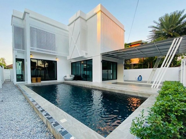 พูลวิลล่า 2 ชั้น เฟอร์ครบ พร้อมผุ้เช่า สันพระเนตร สันทราย 