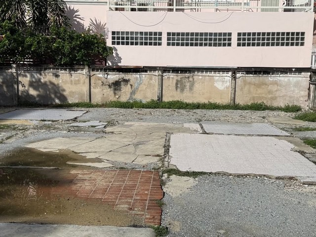 HR2491ให้เช่าที่ดินเปล่าขนาด 71 ตารางวา  ใจกลางสาทร – นราธิวาส ซอย 8 ใกล้ BTS ช่องนนทรี