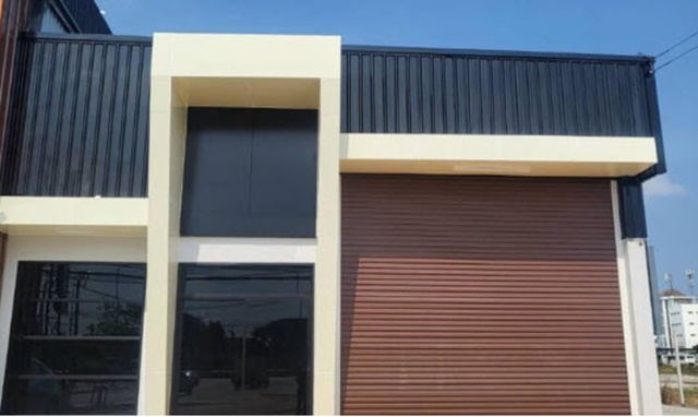 อ่อนนุช ตลาดเจโม 900ม.  คลังสินค้า ประเวศ พร้อมออฟฟิศ สุขาภิบาล2 236 ตร.ม.136ตร.วา. 3 น้ำ รร.นานาชาติเวลลิงตัน 4.6 กม.1 นอน 