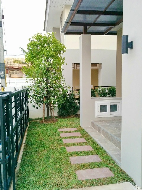 Promenada 1 กม. รอบเมืองเชียงใหม่ บิ๊กซี เชียงใหม่ 3.1 กม. แยกสารภี  บ้านเดี่ยวหรู 2 ชั้น สไตล์โมเดิร์น 40ตรว. พร้อมเฟอร์