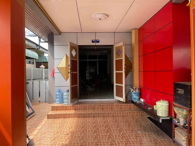 บ้านเดี่ยวชั้นเดียวหมู่บ้านมณีรัตน์บ้านบึง หลังริม ขนาด 2 ห้องนอน 1 ห้องน้ำ