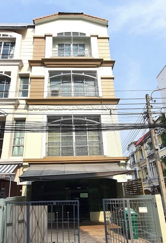 ห้เช่า HOME OFFICE บ้านกลางเมือง แยกรัชดา-ลาดพร้าว ห่างจาก MRT ลาดพร้าว 500 เมตร จดทะเบียนบริษัทได้ 