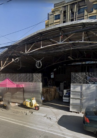 ให้เช่าโกดังพร้อมออฟฟิศ ขนาด 600ตรม. ติดถนนซอยติวานนท์ สามารถออกได้หลายทาง ใกล้รถไฟฟ้าสีชมพู