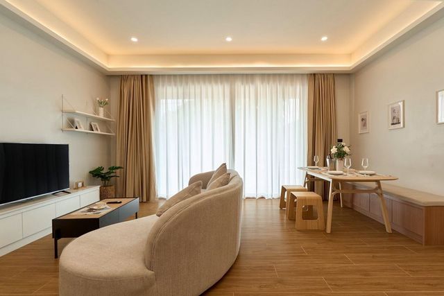 อยู่เองก็ดี ปล่อยเช่าก็ปัง! บ้านพูลวิลล่า 8.5 ล้าน 75 ตรว. ทำเลดี พื้นที่กว้าง #ใกล้ตลาดรวมโชค #ซื้ออยู่เองหรือปล่อยเช่าได้