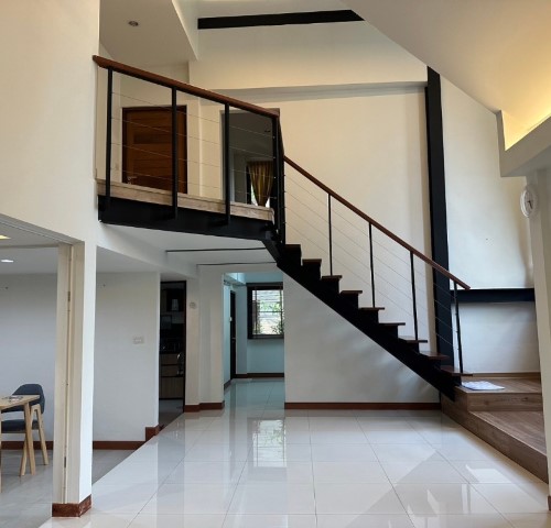 ให้เช่าบ้านเดี่ยวสัมมากร รามคำแหง112ตกแต่งสวยแอร์เฟอร์นิเจอร์ครบมี3นอน3น้ำราคาเช่าเดือนละ35,000บาท