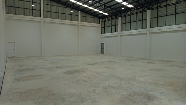 ขาย มินิแฟคตอรี่ นิมิตใหม่-ลำลูกกา Mini Factory 3 ชั้น ตั้งอยู่บนที่ดินสีม่วงสำหรับอุตสาหกรรมและคลังสินค้า