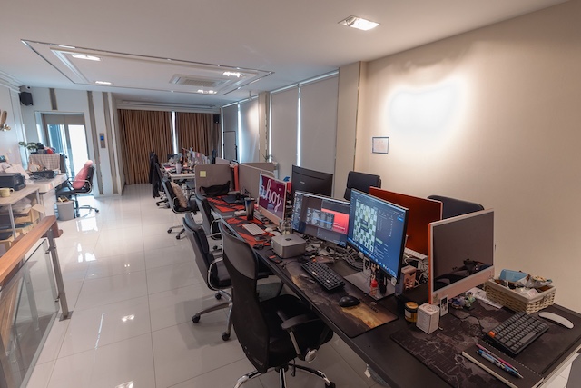 BS972 ขายบ้านพร้อมออฟฟิศ 4 ชั้น สภาพใหม่มาก พร้อมใช้งาน โครงการ JW Urban Home Office ถนนสรงประภา ดอนเมือง