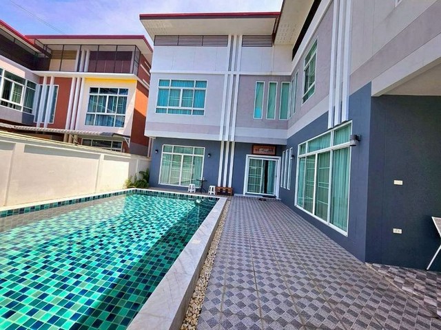 ให้เช่าพูลวิลล่าหรู ขนาดใหญ่ ตกแต่งครบ เมืองเชียงใหม่