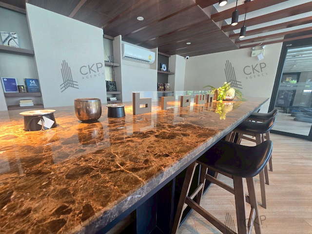 คอนโด บราวน์ พหลโยธิน 67 ห้องใหม่แกะกล่อง ติดถนนใหญ่ มีเฟอร์นิเจอร์ พร้อมอยู่ มีห้างสรรพสินค้าอยู่ใกล้ๆ