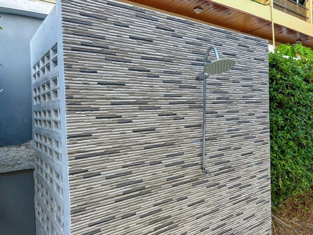 [ให้เช่ารายวัน] พูลวิลล่าหาดจอมเทียน | 4 ห้องนอน 4 ห้องน้ำ | สระส่วนตัว | วันธรรมดา 9,900 บาท/คืน