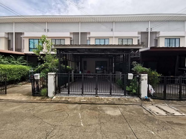 ขาย ทาวน์เฮ้าส์ โมดิ วิลล่า บางบัวทอง นนทบุรี PTT13088