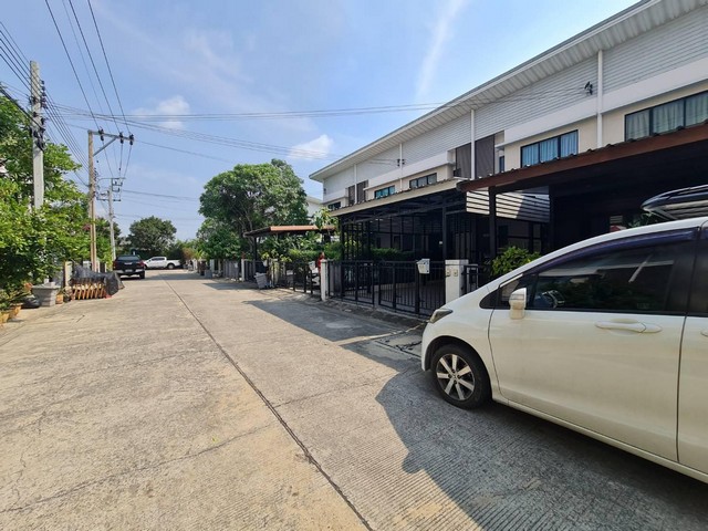 ขาย ทาวน์เฮ้าส์ โมดิ วิลล่า บางบัวทอง นนทบุรี PTT13088