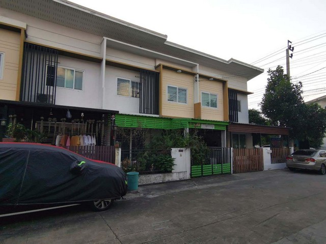 ขาย ทาวน์เฮ้าส์ เดอะ โมดิช บางบัวทอง นนทบุรี  PTT00698