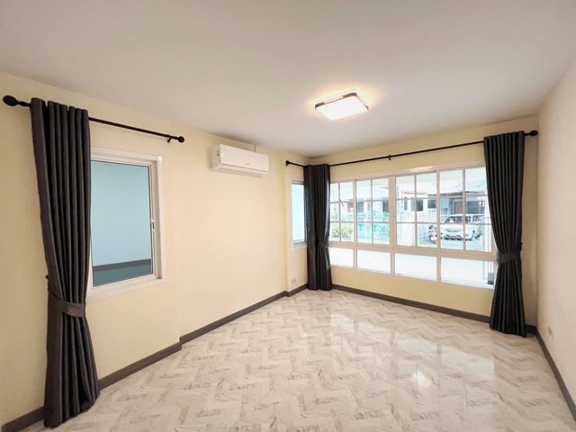 โครงการบ้านปรารถนานาป่า ท้องคุ้ง นาป่า ชลบุรี พื้นที่ 46  ตรว  3 ห้องนอน 2 ห้องน้ำ 1 ห้องครัว