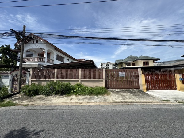 ที่ดินเปล่า 86 ตร.วา ถมเทปูนแล้ว ซอยสรงประภา 1 ดอนเมือง 