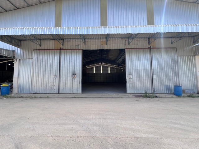 ให้เช่าคลังโกดังสินค้า ติดถนนถนนลพบุรีราเมศวร์ เดินทางสะดวก หาดใหญ่ สงขลา