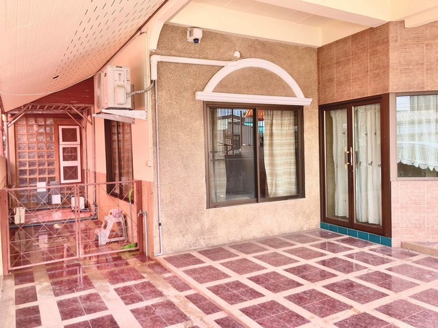 Vายบ้านแฝด 2 ช้้นใกล้วงเวียงขนส่งใหม่ ระยอง ต่ำกว่าราคาประเมิน