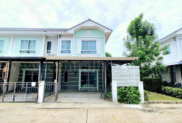 ทาวน์โฮม โมดิ วิลล่า รังสิต คลอง 7 หลังริม พร้อมอยู่ 