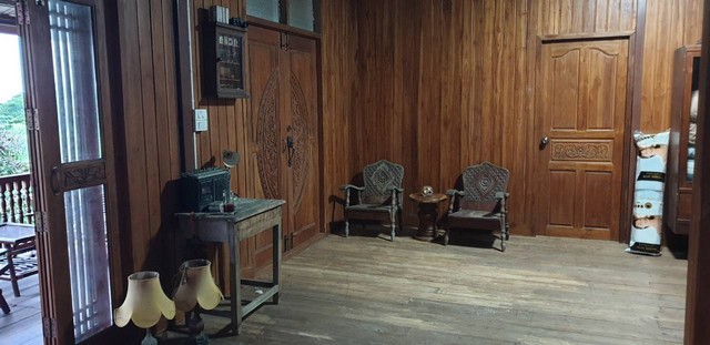 สนใจทรัพย์ดีราคาเงื่อนไขคุยตรงเจ้าของได้  ให้เช่าบ้านไม้ถ่ายหนังถ่ายละคร MV โฆษณา หนังสั้น คอนเท้นท์ บ้านสวยวิวทุ่งนา ไทรน้อย 0968821857