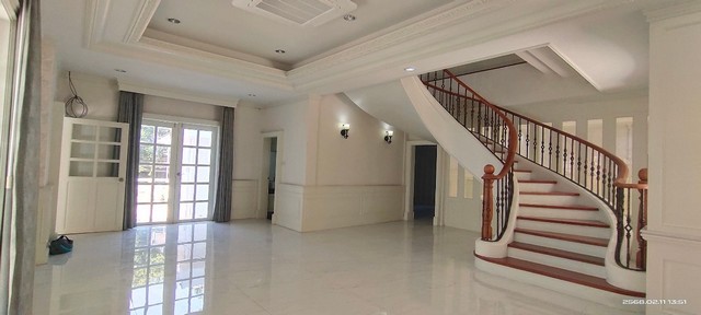 ให้เช่าและขายบ้านเดี่ยว 2 ชั้น หมู่บ้านเอกไพลิน ศรีด่าน ศรีนครินทร์ ใกล้ MRTสีเหลืองแบริ่ง