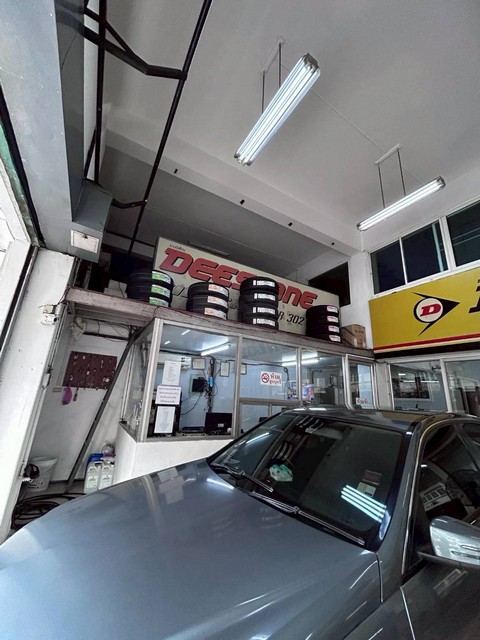 ขายอาคาร 6 คูหา 7 ชั้น + ดาดฟ้า 1,770 ตรม. ย่านวงเวียน22 ใจกลางเยาวราช **ขายต่ำกว่าประเมิน