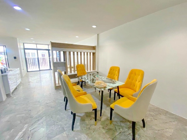 BTS ทองหล่อ 800ม สุขุมวิท 45-5 จดทะเบียน​บริษัทได้ ให้เช่าบ้าน 2ชั้น 35ตร.วา. 280ตร.ม. รร.นานาชาติ Wells ทองหล่อ 3-4นอน เอ็มควอเทียร์