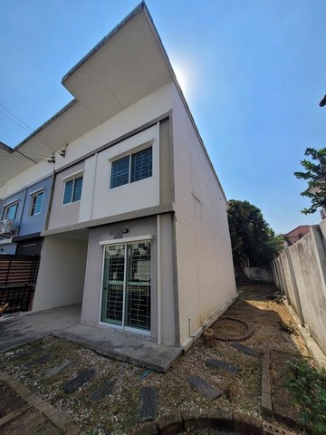 ขาย ทาวน์เฮ้าส์ ไลโอ บริสซ์ กาญจนาภิเษก-ชัยพฤกษ์ บางบัวทอง