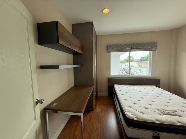 ให้เช่าบ้านเดี่ยว ไลฟ์ บางกอกบูเลอวาร์ด แจ้งวัฒนะ บ้านไซส์ใหญ่ หลังมุม ติดสวน