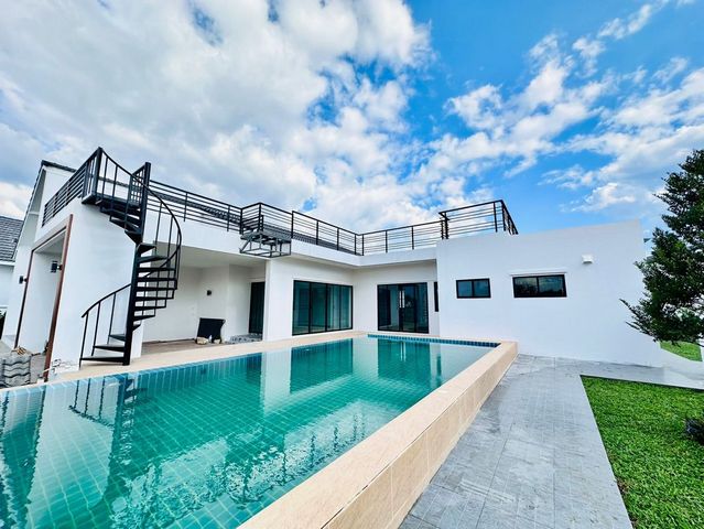 ราคาเริ่มต้นที่ 5.99 ล้าน เนื้อที่ 54-159 ตรว. #สันผักหวาน #หางดง #บ้านสร้างใหม่ #พูลวิลล่าสร้างใหม่ มี 2 แบบ ซื้อวันนี้พร้อมรับของแถมมากมาย