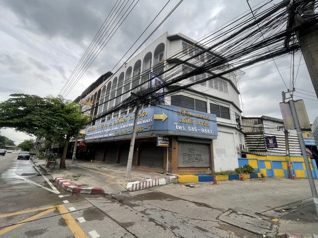 ขายที่ดิน พื้นที่ 525.70 ตร.ว. ติดถนนประชาชื่น ปากซอยประชาชื่น 34