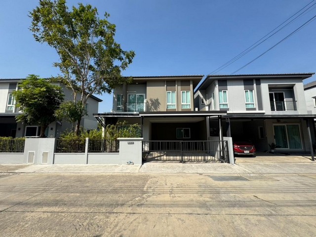 ให้เช่าบ้านแฝด 2 ชั้น ม.แกรนด์ พลีโน่ บางนา-อ่อนนุช หลังมุม บ้านใหม่ไม่เคยเข้าอยู่