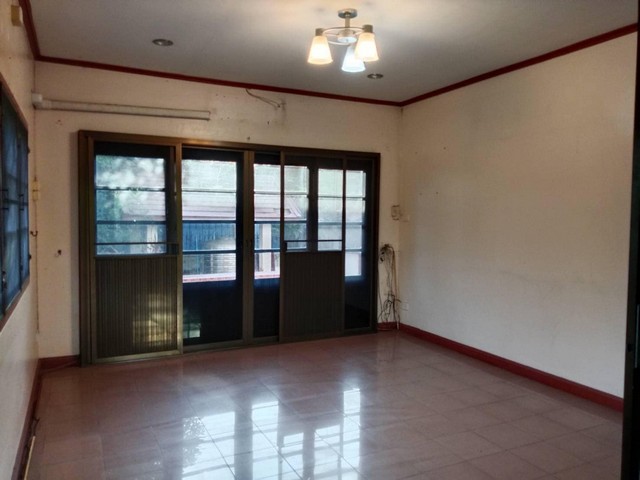 ให้เช่าบ้านเดี่ยว 2ชั้น หมู่บ้านศรีนครพัฒนา นวมินทร์24 ใกล้ เดอะมอล์บางกะปิ