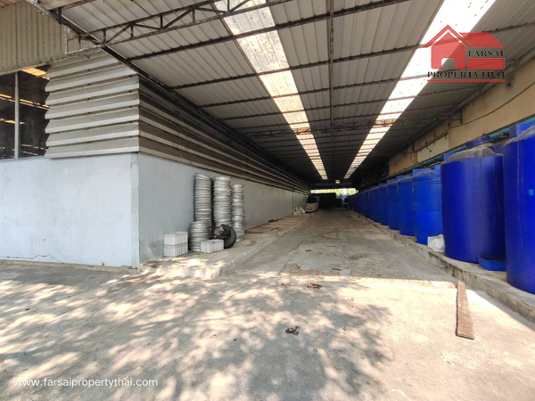 ขายอาคารโรงงาน/โกดังเนื้อที่ 5-1-61 ไร่ พื้นที่ใช้สอย 3,000 ตร.ม ออฟฟิศ มีใบร.ง 4 ถนนพุทธมณฑลสาย 8 สามพราน ราคาขาย 38 ล้านบาท