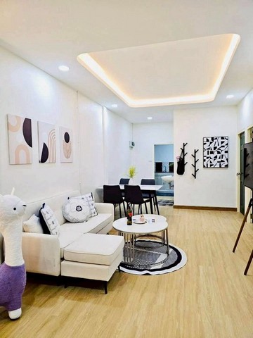 บ้านแฝด ทำเลดี รีโนเวทใหม่ ใกล้แยกบิ๊กซีแม่เหียะ