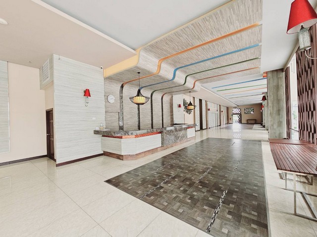 ขายขาดทุนโรงแรมที่พัทยากลาง ติดถนนหลักสุขุมวิท มีใบอนุญาต ประกอบธุรกิจโรงแรม ถึงปี 2570