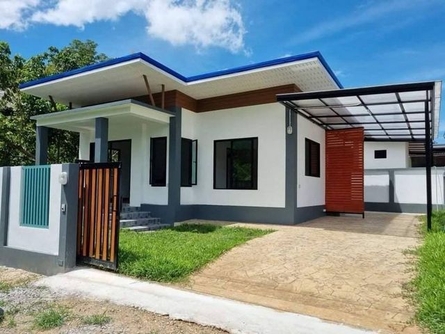 บ้านใกล้วัดป่าดาราภิรมย์ ราคาเริ่มต้น 1.49 ล้าน บ้านเดี่ยวชั้นเดียว ​38 ตรว. #โซนแม่ริม​ #สไตล์โมเดิร์น มี 2 แบบ #ใกล้โรงพยาบาลนครพิงค์