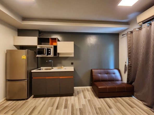 คอนโดให้เช่า อีส พระราม 2  ขนาดพื้นที่ 26 ตารางเมตร เฟอร์ครบ มีเครื่องซักผ้า