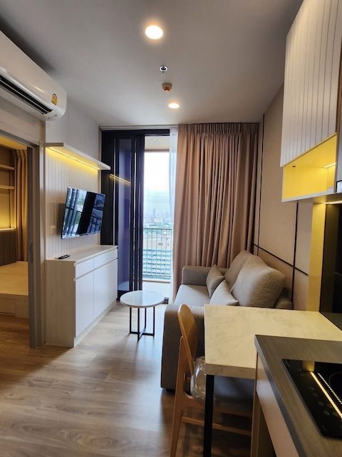 Oka Haus Sukhumvit 36 ​​Clean safe quiet 26th floor BTS Thonglor