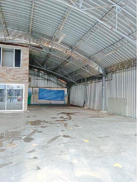 ตลาดนกฮูก 4กม. MRT ศูนย์ราชการนนทบุรี ให้เช่า-ขายโกดัง พร้อมบ้าน และออฟฟิศ 2 ชั้น  340ตร.ม.  ติวานนท์ 34-40 นานาชาติแองโกล สิงคโปร์ 3นอน