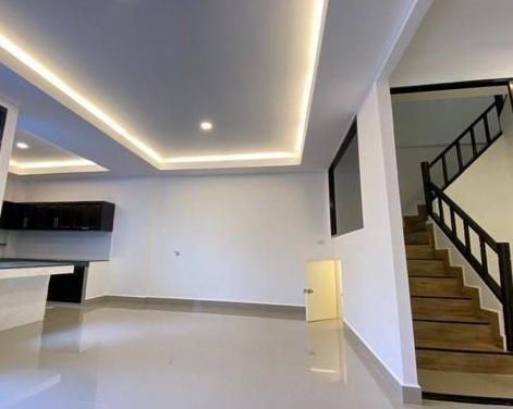 ให้เช่าทาวน์โฮม3ชั้น สุขุมวิท77 ใกล้BTSอ่อนนุช  MRTศรีนุช