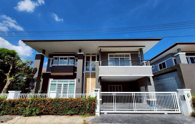 บ้านเดี่ยว 2 ชั้น บ้านสวยพร้อมผู้เช่า โครงการ กุลพันธ์วิลล์16 สันกำแพงสายใหม่