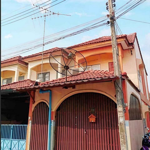 บ้านสุขใจวิลล่า1 ????ทาวน์เฮ้า2ชั้นหัวมุม ????บนเนื้อที่ 17 ตรว 2 นอน 2น้ำ ????ขายด่วนราคาพิเศษ!!!