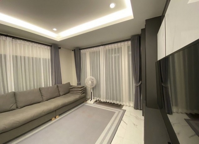 ขายบ้านเดี่ยว 2 ชั้น เศรษฐสิริ วัชรพล-เทพารักษ์ 77 ตร.วา หลังมุม สไตล์ Modern Heritage พร้อมเข้าอยู่