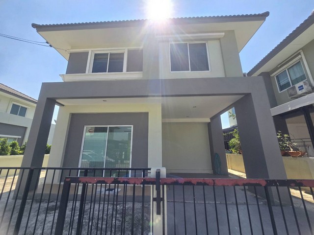 ให้เช่า บ้านแฝด 2ชั้น 38ตรว. วงแหวน-ลำลูกกา คลอง 7 ใกล้ตลาดชัชวาลย์