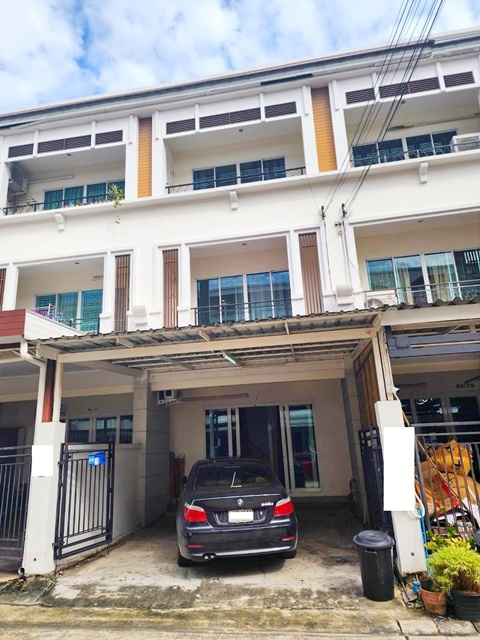 บิ๊กซี วงศ์สว่าง รัชดา 25ตรว. พระราม5  MRT แยกติวานนท์ 1.2กม. ให้เช่าทาวน์โฮม 3 ชั้น รักสัตว์ 194ตรม. 3นอน 2แอร์ พระนครเหนือ 3 กม. 