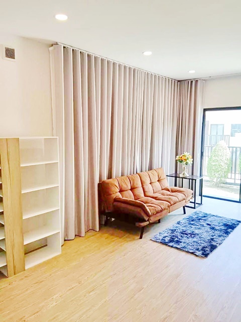 สารสาสน์วิเทศราชพฤกษ์  1.2กม. เฟอร์ครบ ให้เช่า บ้านเดี่ยว 346 ปทุมธานี  เพอร์เฟค 4แอร์ 3-4นอน 51 ตารางวา 2น้ำ ติดทะเลสาบ รร.สาธิตปทุม Bigc