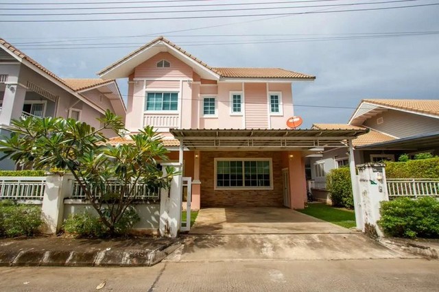 บ้านสวย 2 ชั้น สไตล์อิงริทคันทรี่ โครงการ กุลพันธ์วิลล์15 ดอยสะเก็ด 