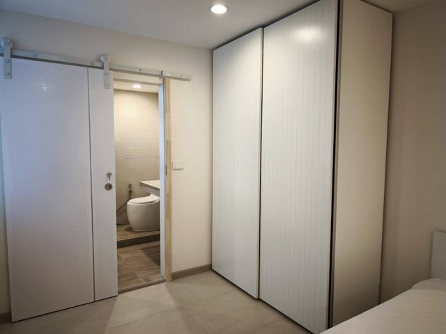 ขายคอนโด รัตนโกสินทร์ ไอซ์แลนด์ ตรงข้ามพาต้า ปิ่นเกล้า รีโนเวทใหม่ทั้งห้อง ยังไม่เคยมีผู้เข้าอยู่