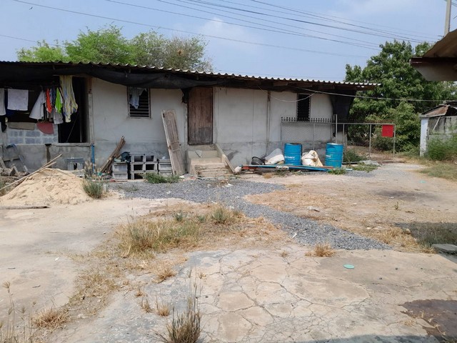 ที่วิวสวยมีไว้ไม่ผิดหวัง   บ้านเดี่ยว สิงห์บุรี116 ตาราวา  ราคากันเอง  โทร  0968821857