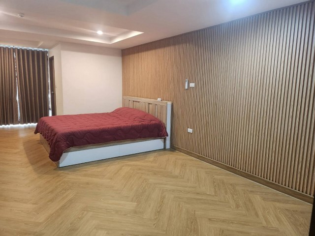 ขายคอนโด พร้อมผู้เช่า รีโนเวทใหม่ ขนาดพื้นที่ 34.94 ตร.ม. โครงการปรัชญาเพลส 2 พร้อมเฟอร์นิเจอร์ใหม่ เข้าอยู่ได้เลย  เขตห้วยขวาง กรุงเทพฯ